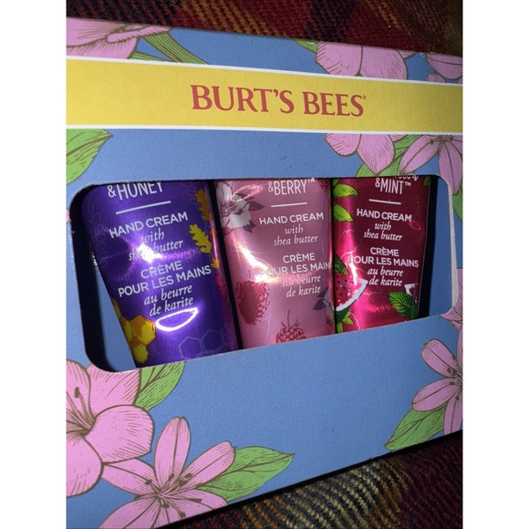 NWT Burt's Bees Hand Cream Trio Gift Set 3pc Hand & Lip Stocking Stuffer Xmas - Picture 4 of 7
